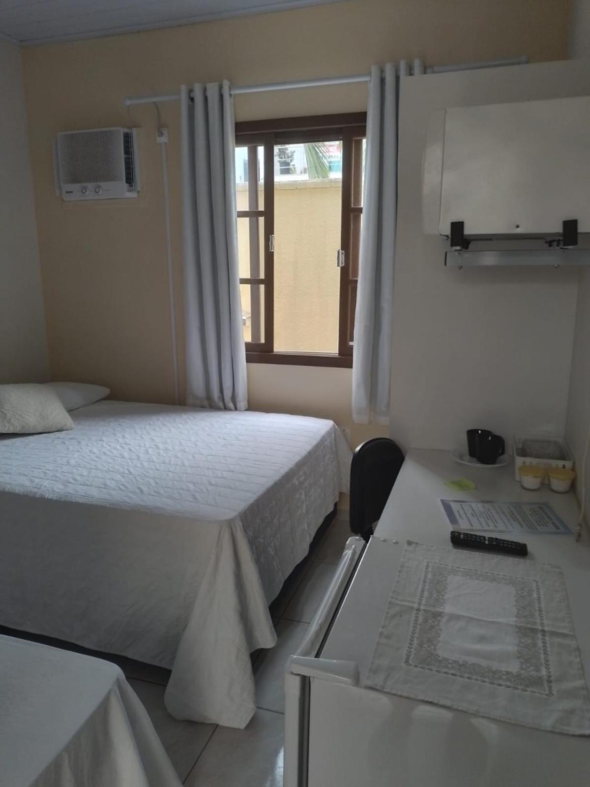 Recanto Sete Mares Hospedagem Familiar Balneario Camboriu Exterior photo
